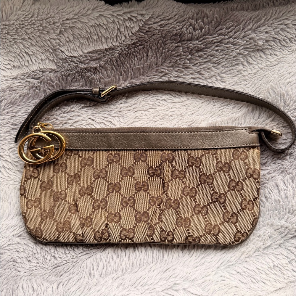 💕 GUCCI Beige/Silver GG Canvas Pochette Bag - 💯Authentic 💕 - Picture 3 of 14